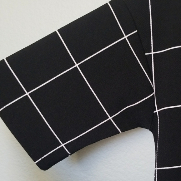 Cooperative Anthropologie windowpane black and white peplum top XS - Picture 4 of 8